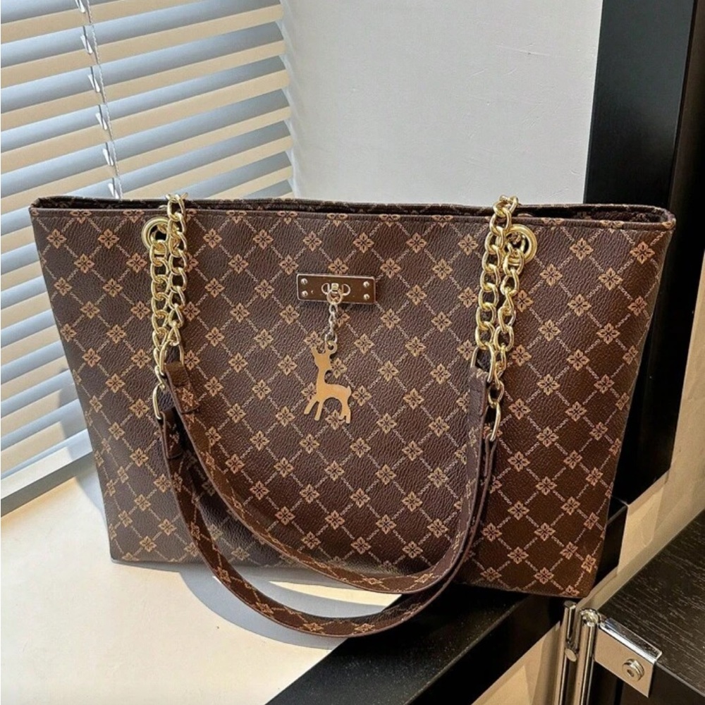 ⚠️Clearance Patterned Chain Shoulder Tote Bag Elegant Brown Gold Accent - Picture 2 of 9